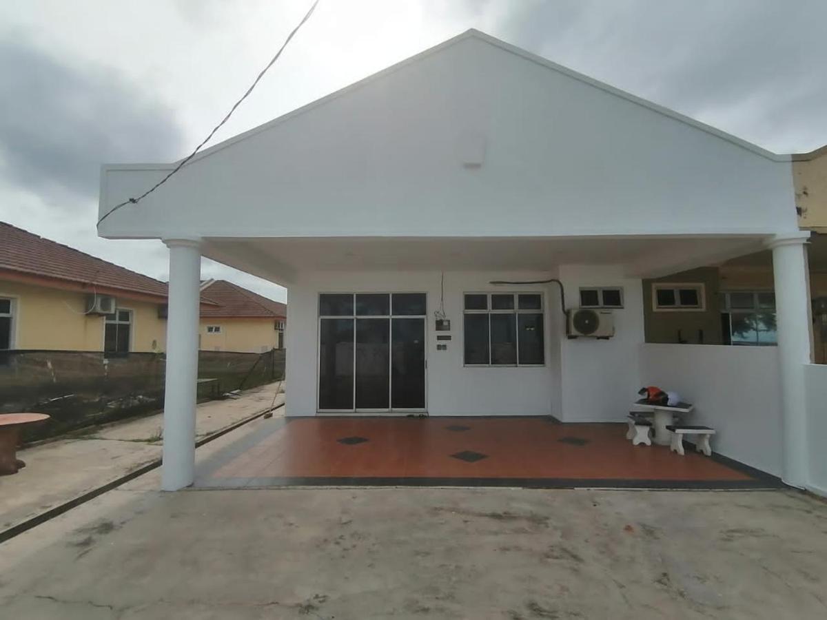 Seaview Promenade Homestay Dungun Exterior foto