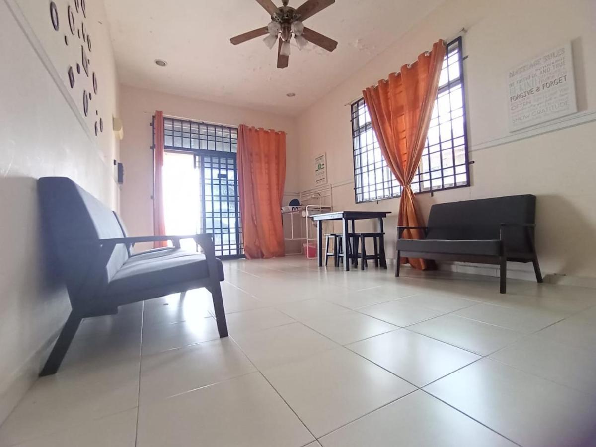 Seaview Promenade Homestay Dungun Exterior foto